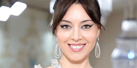 aubrey plaza toppless|Aubrey Plazas extreme af naked dress makeover is a sight to。